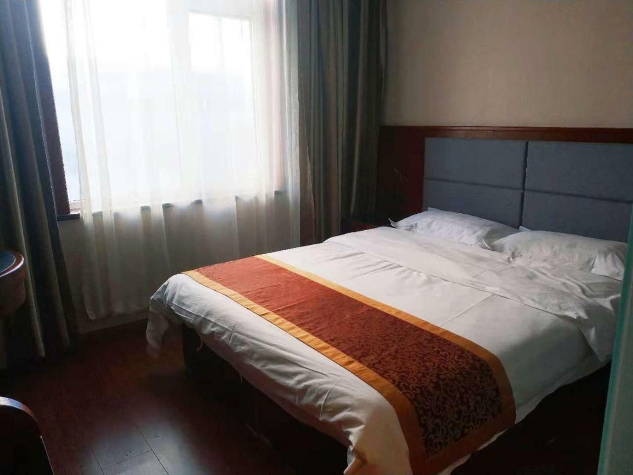 Beijing Gongmei Blue Peacock Business Hotel Εξωτερικό φωτογραφία